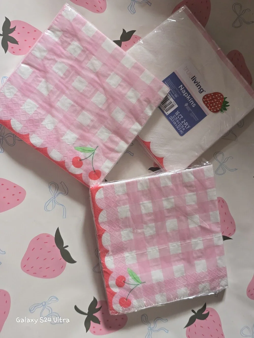 Cherry Gingham Decor Disposable Napkins 3pks Of 16ct (48 Total) NEW